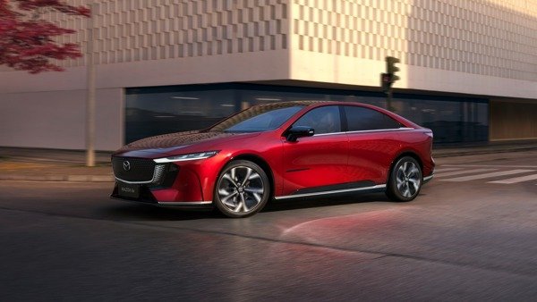 MAZDA 6e